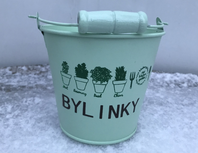 Kräutertopf aus Metall in Grün