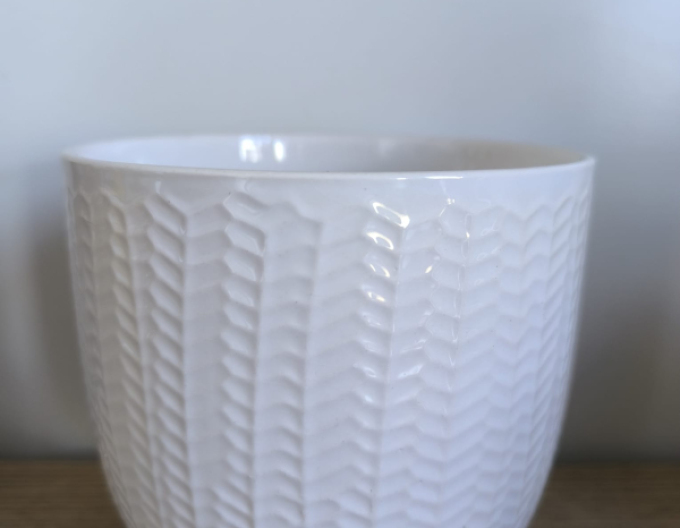 Keramischer Übertopf, weiß, glänzend